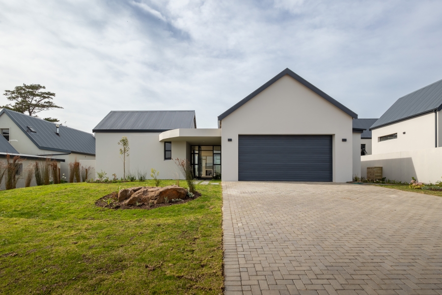 3 Bedroom Property for Sale in Baron View Western Cape